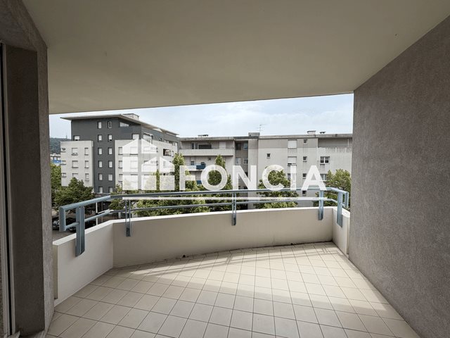 Appartement à louer, 68m², Echirolles