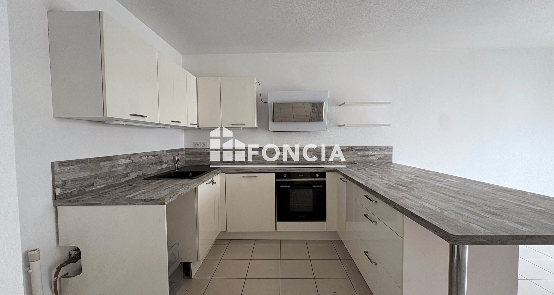 Appartement à louer, 40m², Meyzieu