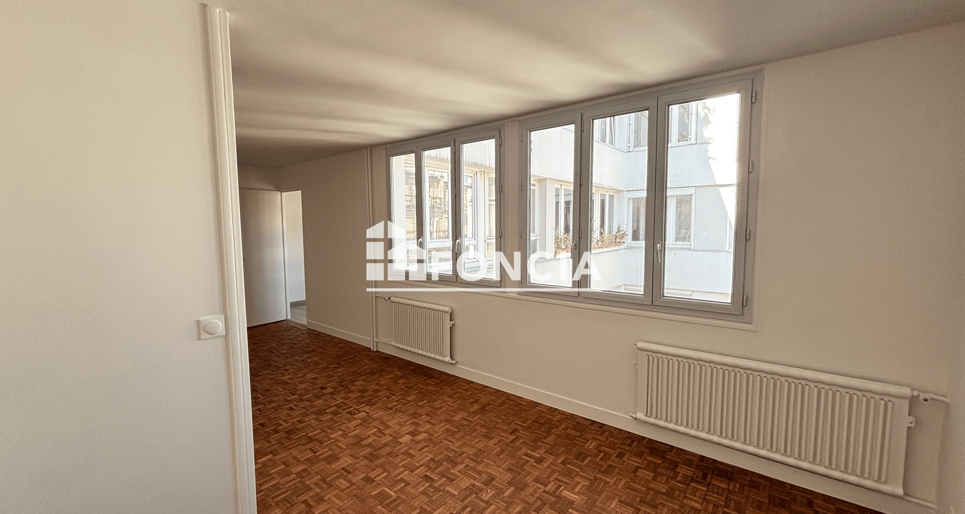 Appartement à louer, 57m², Paris 18ème