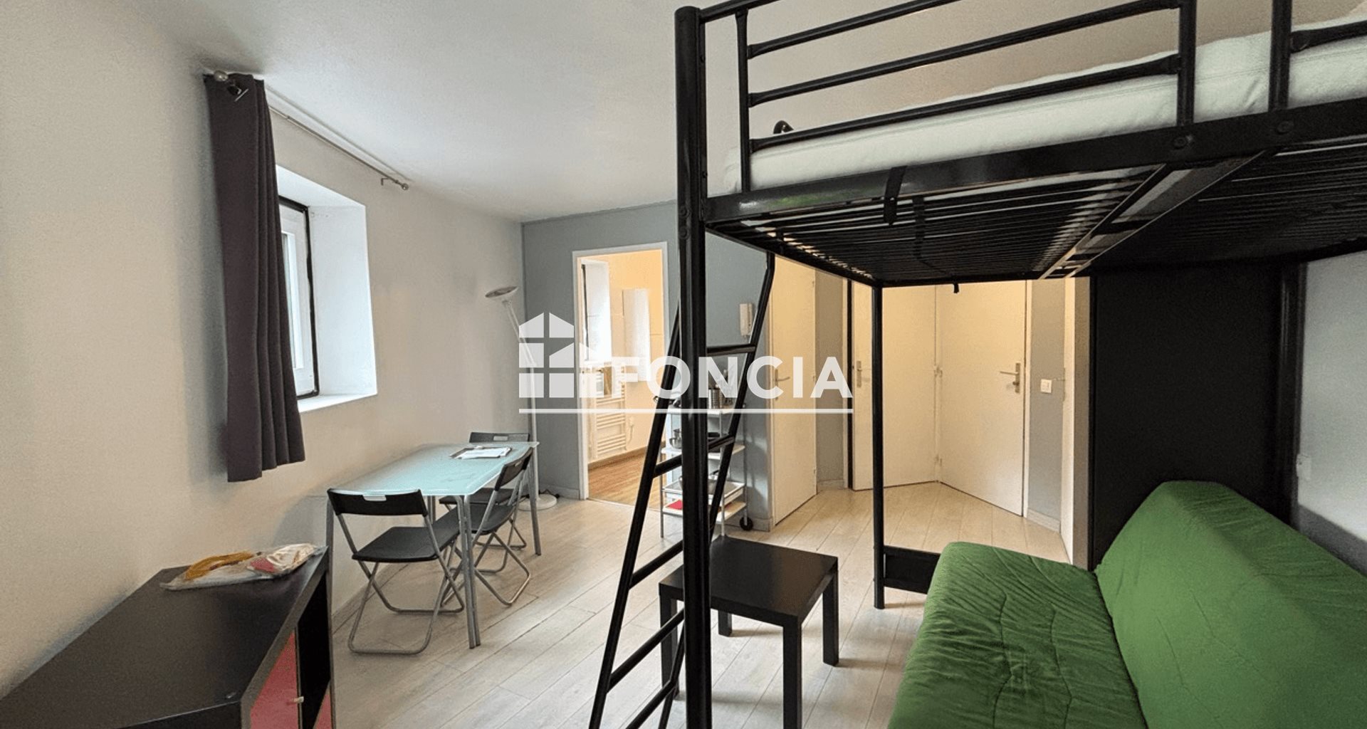 Appartement à louer, 23m², Lyon 8ème