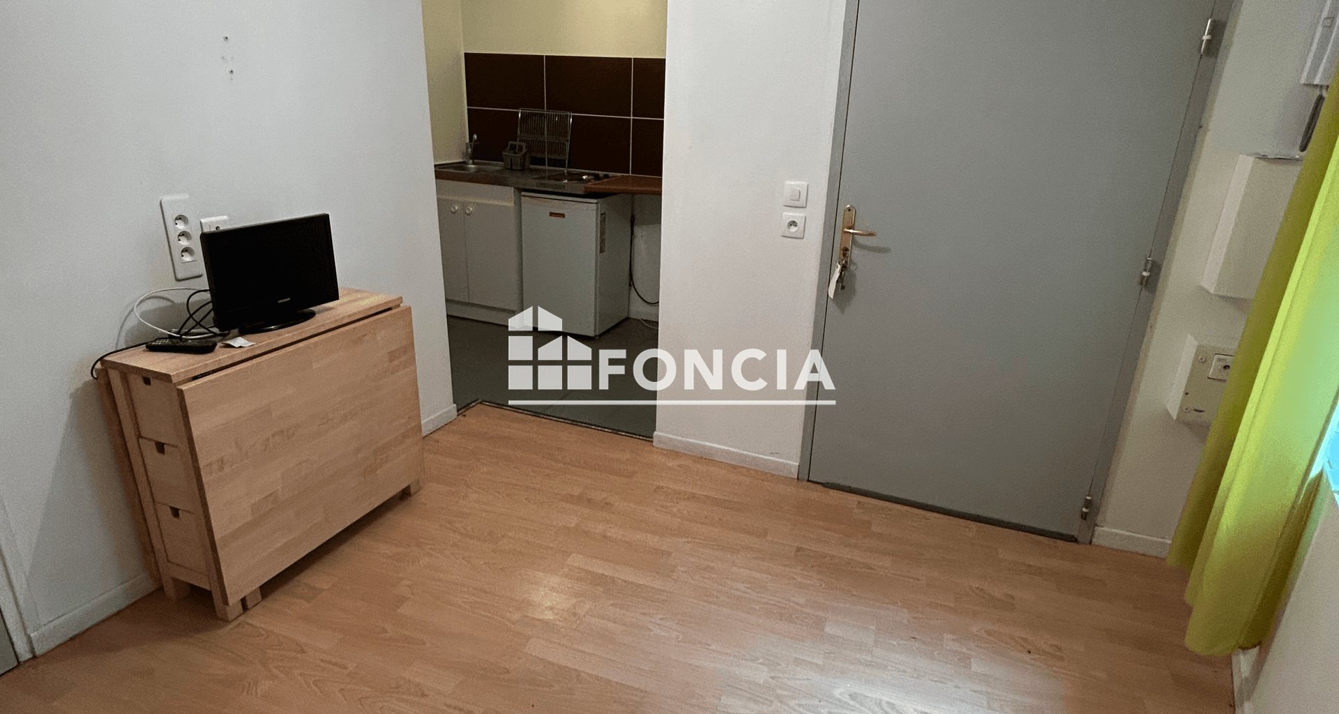 Appartement à louer, 15m², Laon