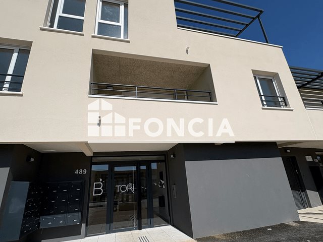 Appartement à louer, 33m², Saint-Brès