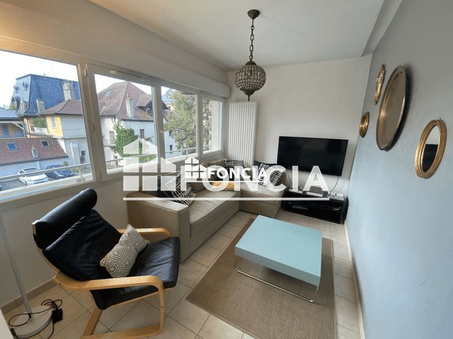Appartement à louer, 77m², Evian-les-Bains