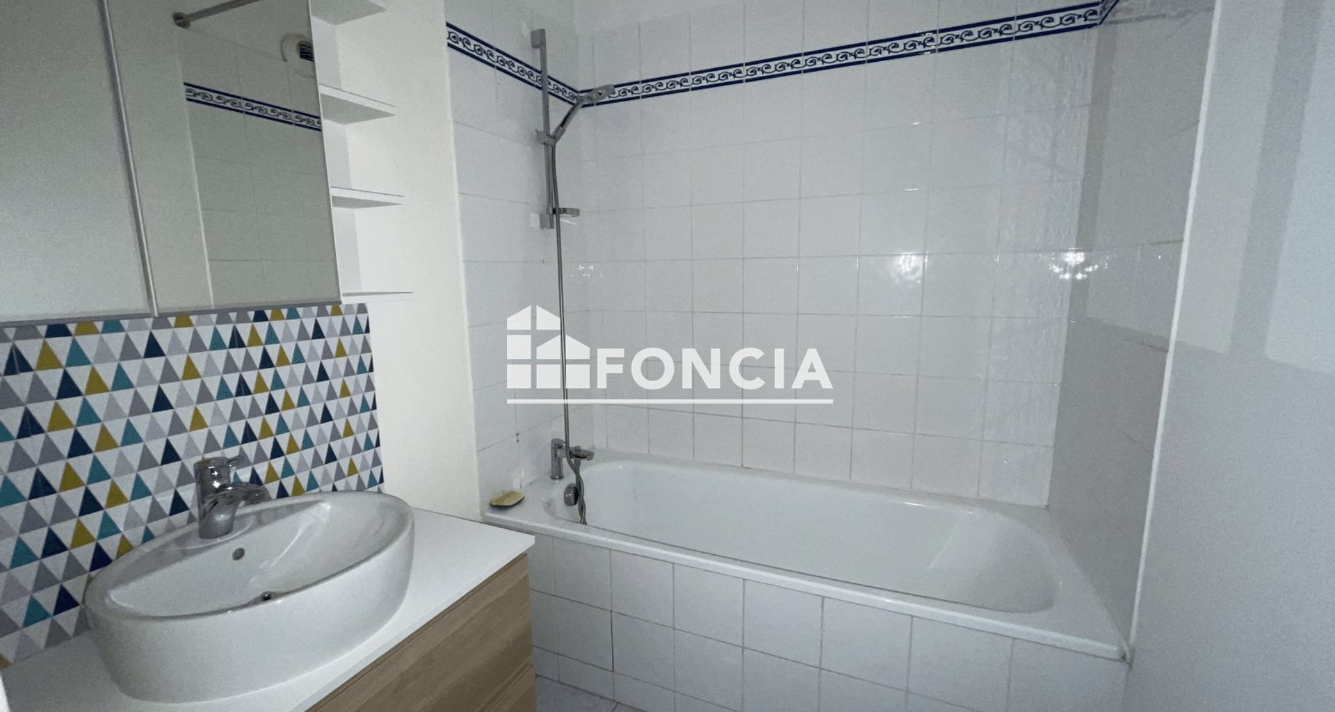 Appartement à louer, 48m², Clichy