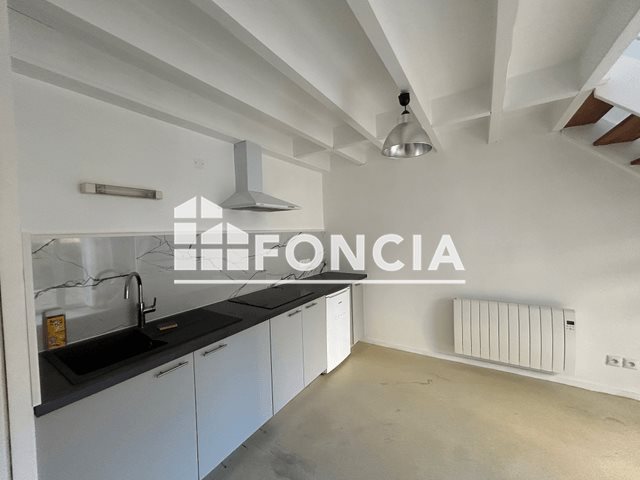 Appartement à louer, 29m², Charleville-Mézières