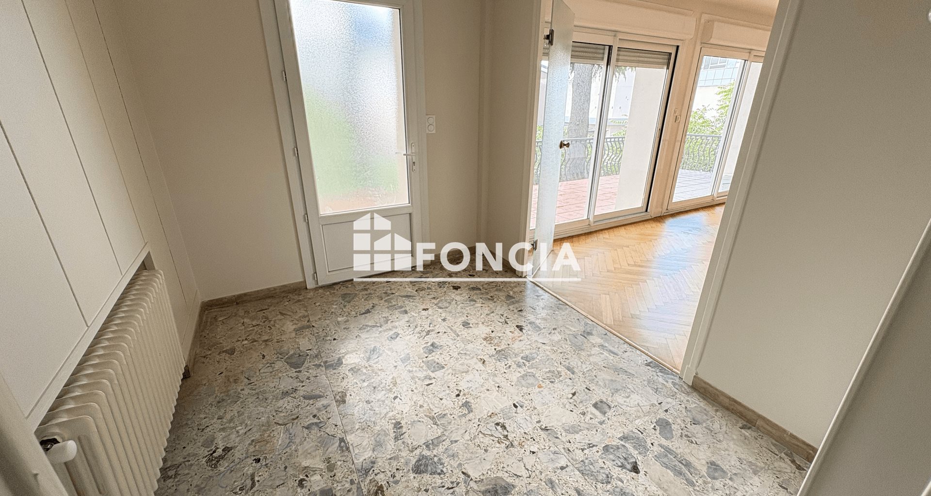 Maison à louer, 167m², Bourg-lès-Valence