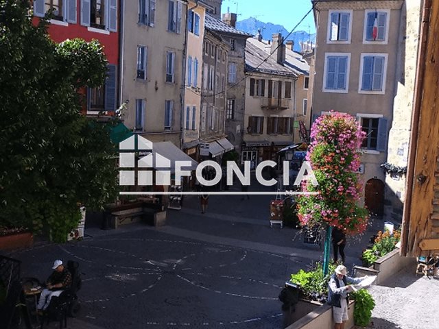 Appartement à louer, 40m², Embrun
