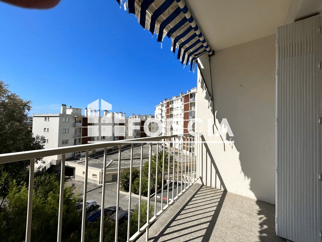 Appartement à louer, 58m², Antibes