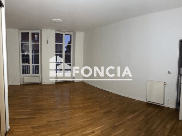 Appartement à louer, 63m², Lisieux