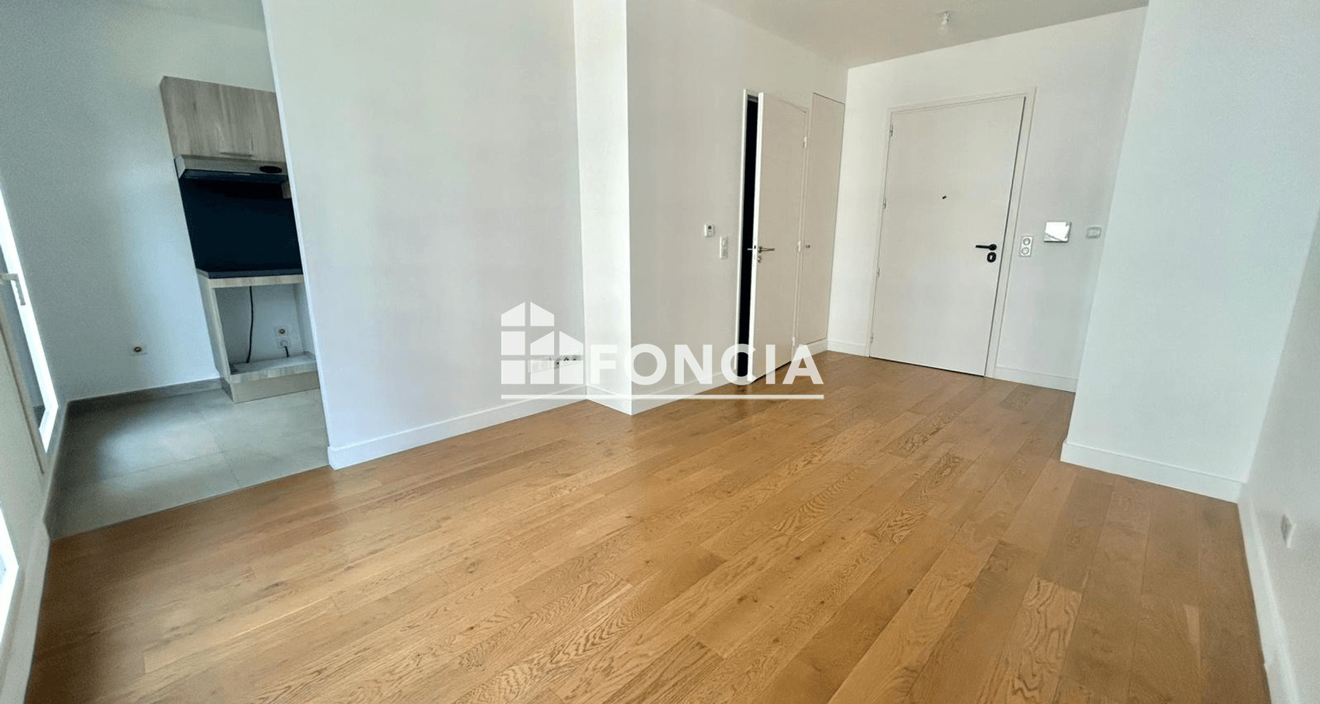 Appartement à louer, 27m², Issy-les-Moulineaux