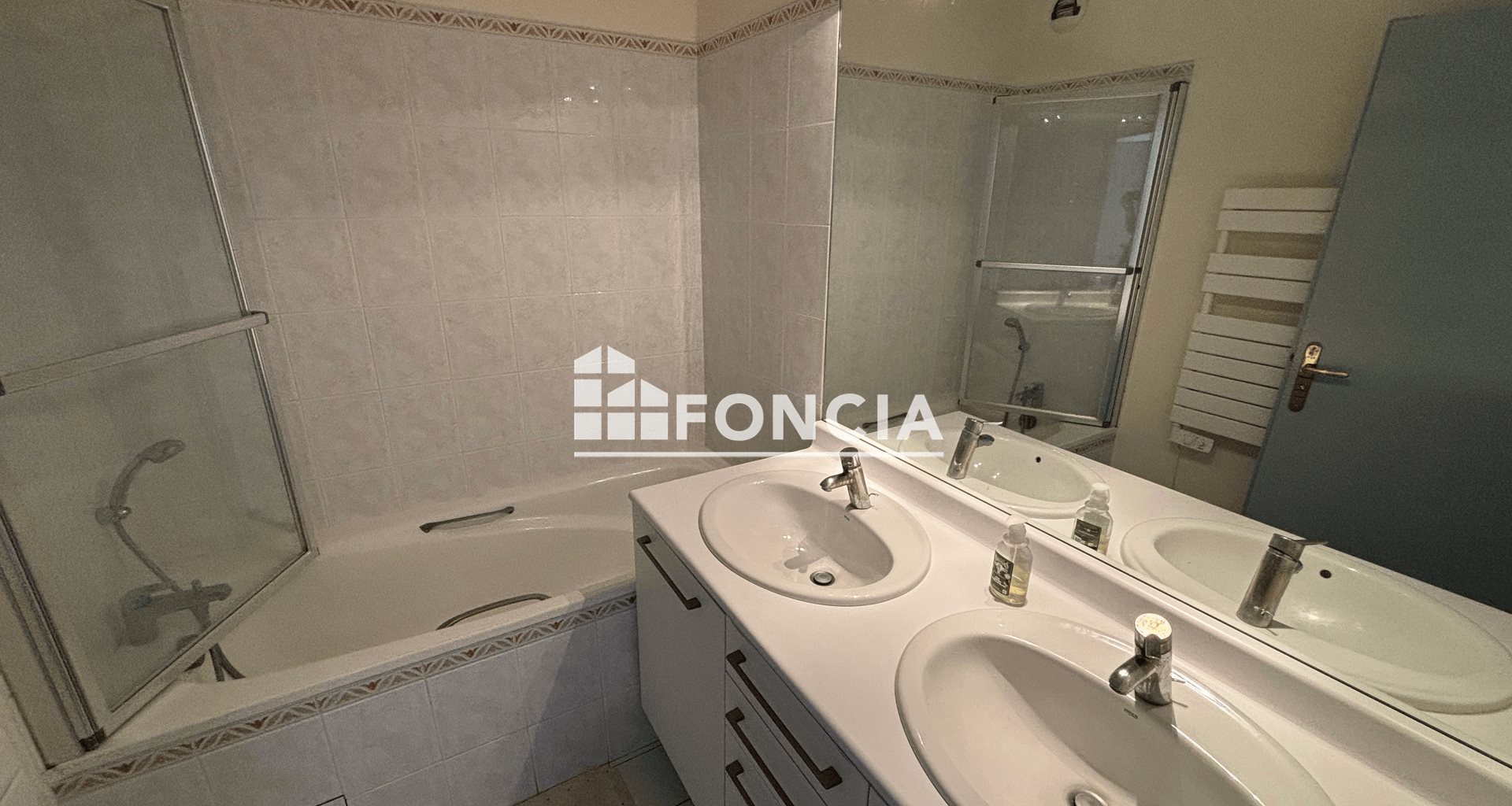Appartement à louer, 67m², Bourg-la-Reine