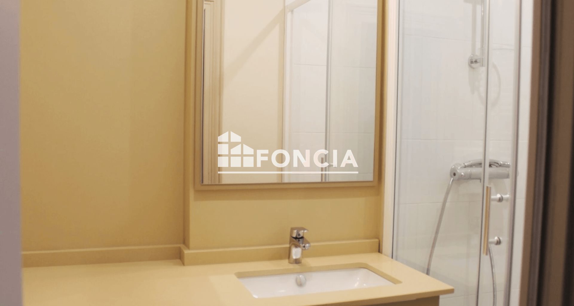 Appartement à louer, 96m², Avignon