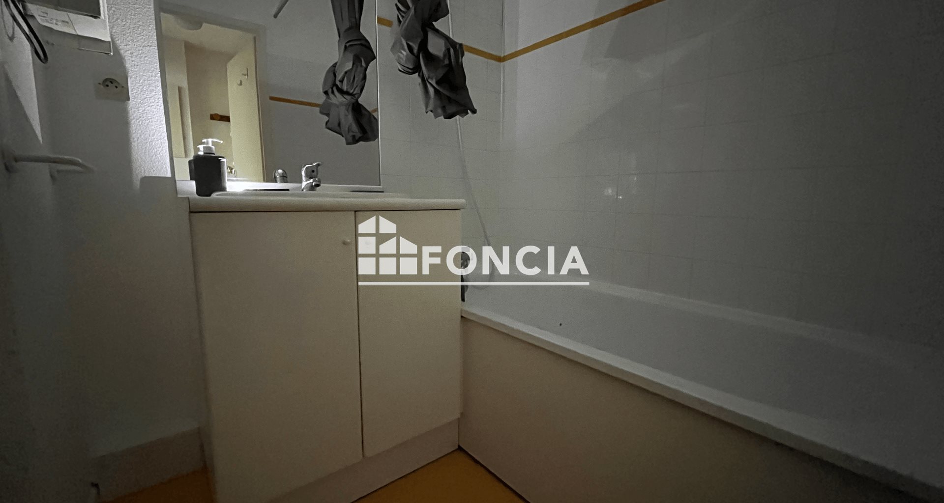 Appartement à louer, 19m², Avignon