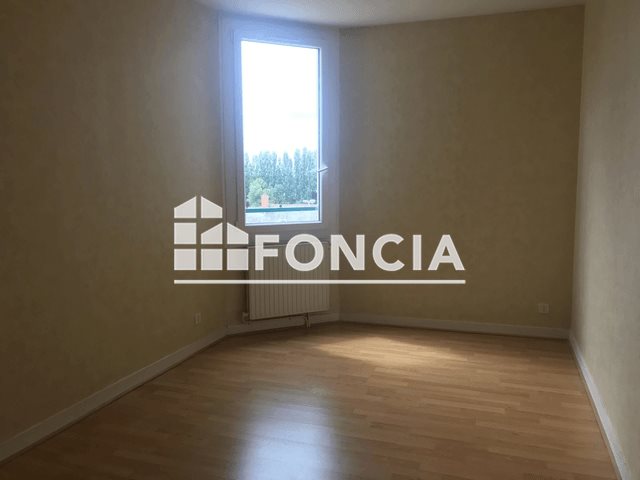 Appartement à louer, 69m², Châtellerault