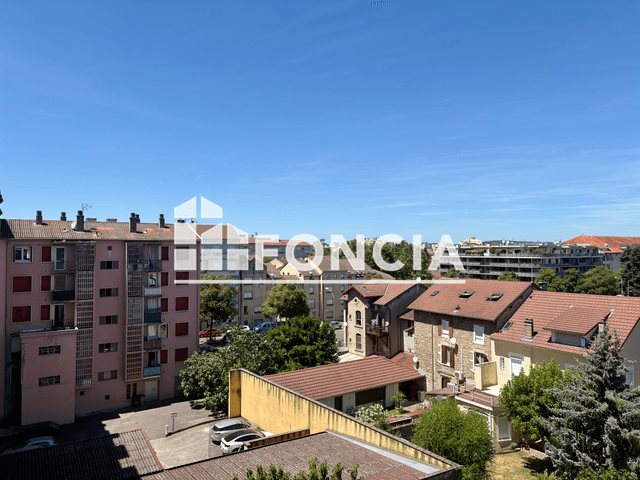 Appartement à louer, 75m², Bourgoin-Jallieu