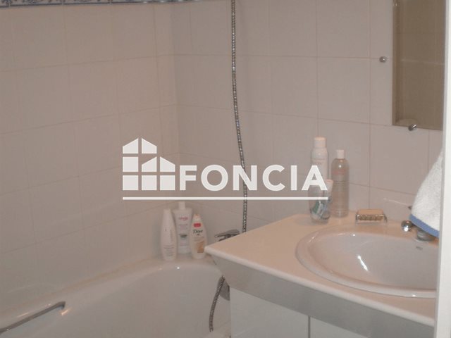 Appartement à louer, 46m², Arles