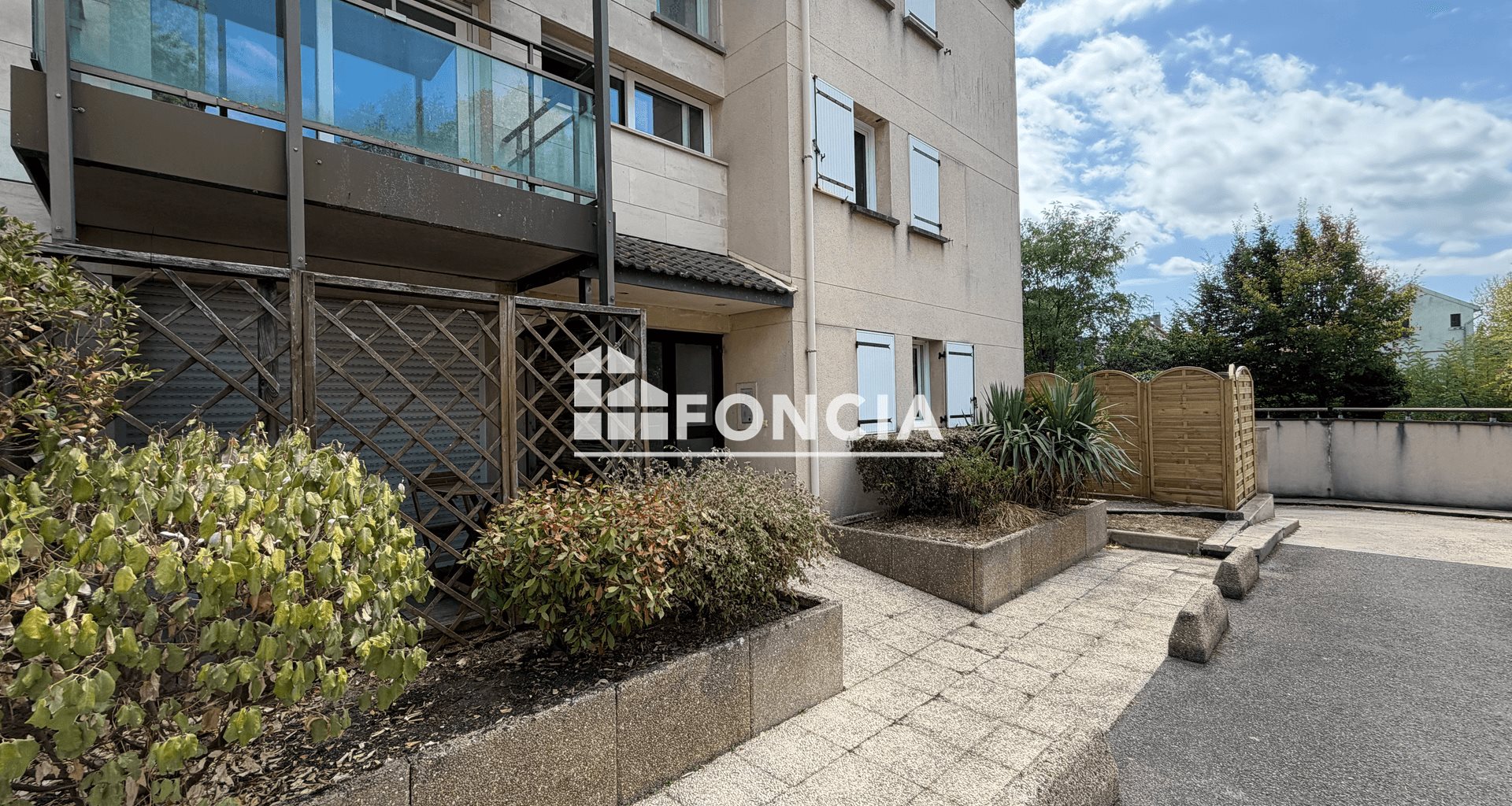 Appartement à louer, 33m², Saint-Cyr-l'Ecole