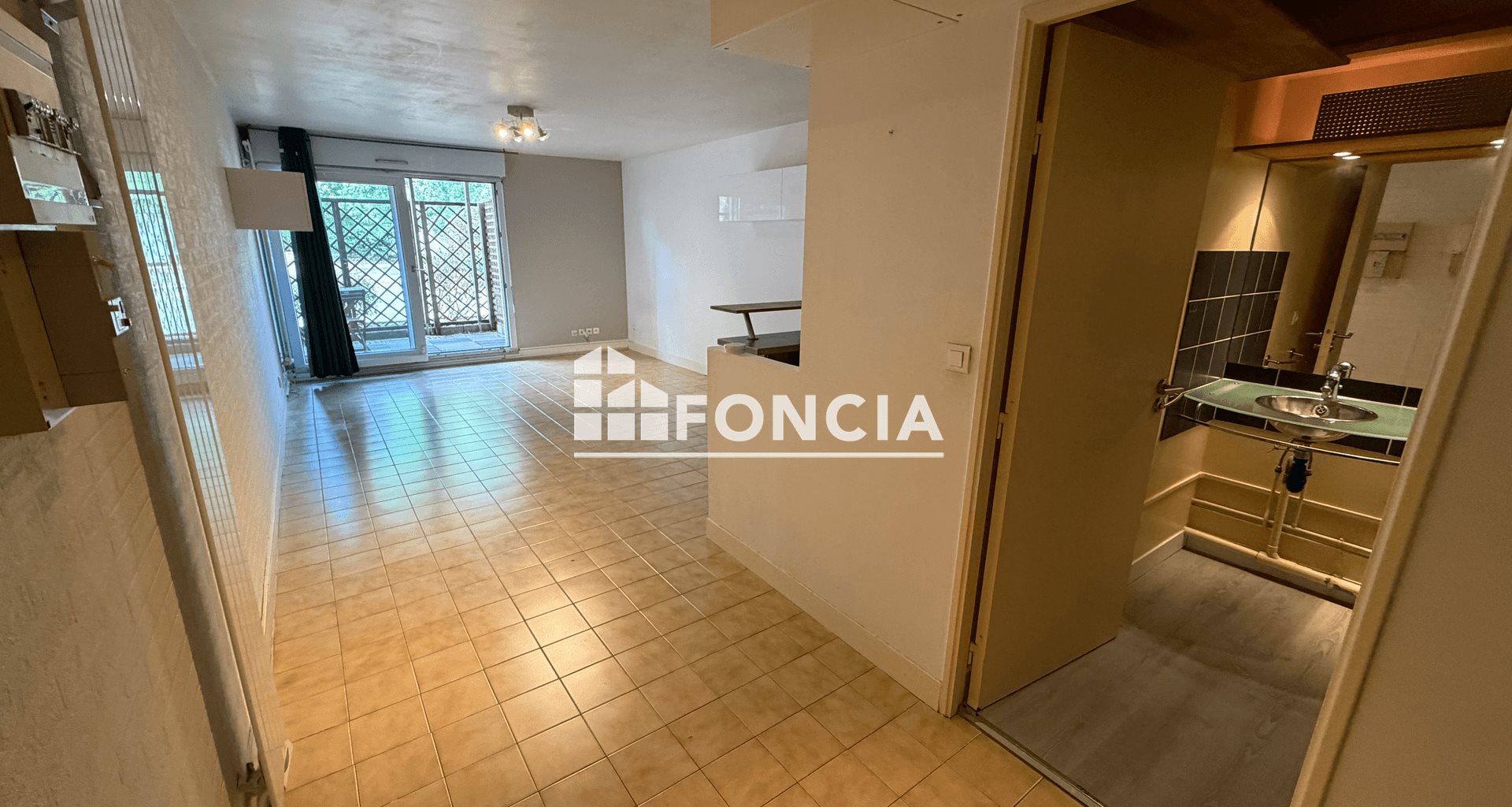 Appartement à louer, 33m², Saint-Cyr-l'Ecole