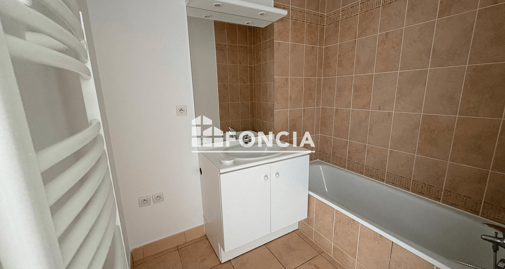 Appartement à louer, 57m², Bourg-lès-Valence