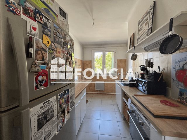 Appartement à louer, 58m², Marignane