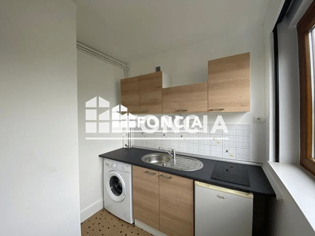Appartement à louer, 26m², Charleville-Mézières
