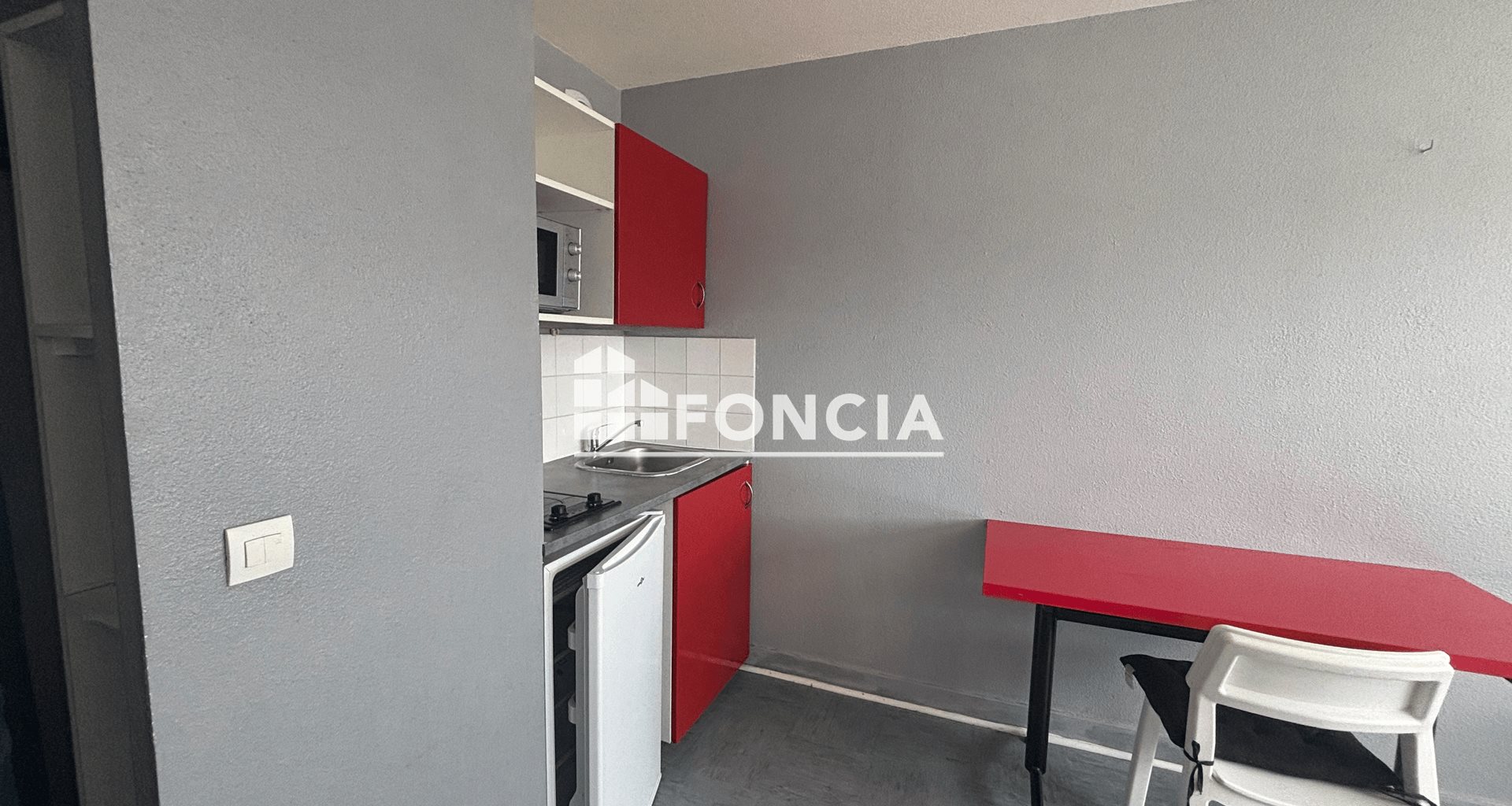 Appartement à louer, 19m², Cergy