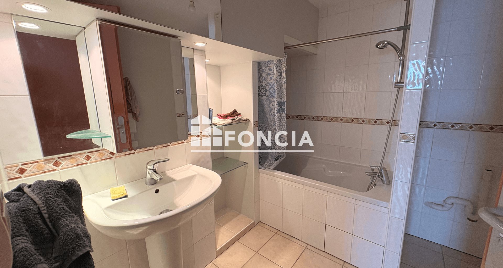 Appartement à louer, 64m², Meximieux