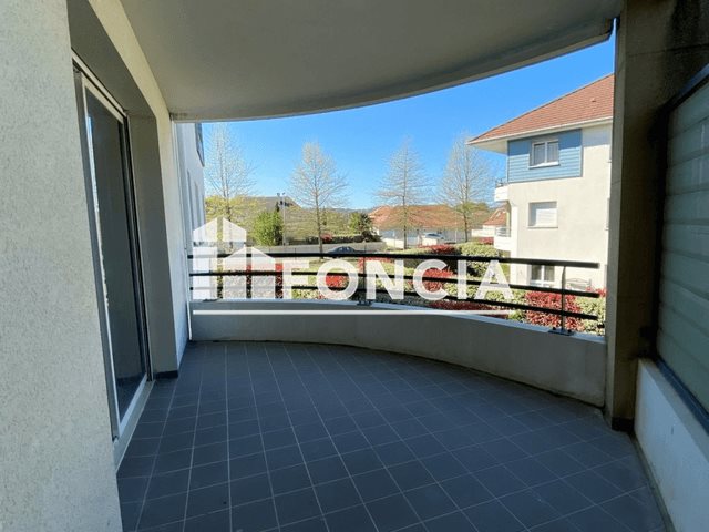 Appartement à louer, 48m², Lons