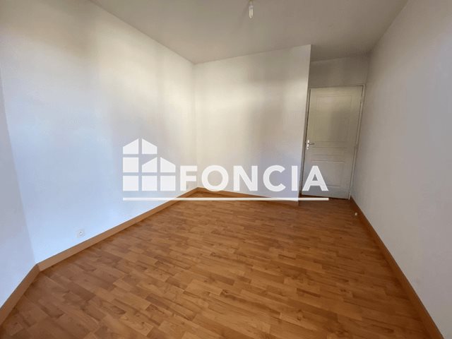 Appartement à louer, 48m², Lons