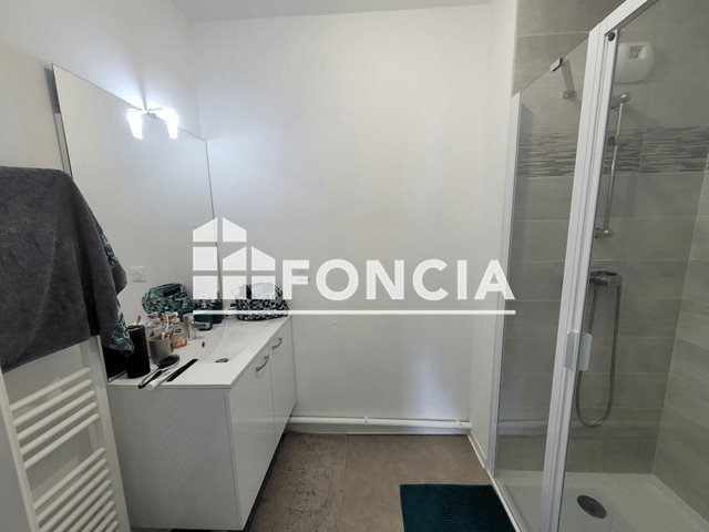 Appartement à louer, 58m², Saint-Alban-de-Roche