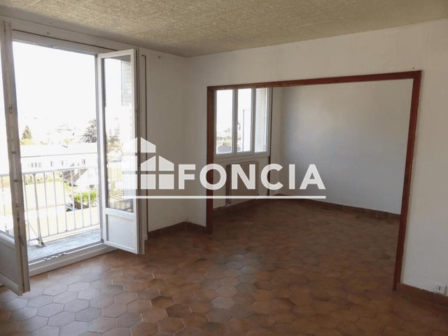 Appartement à louer, 69m², Fontaine