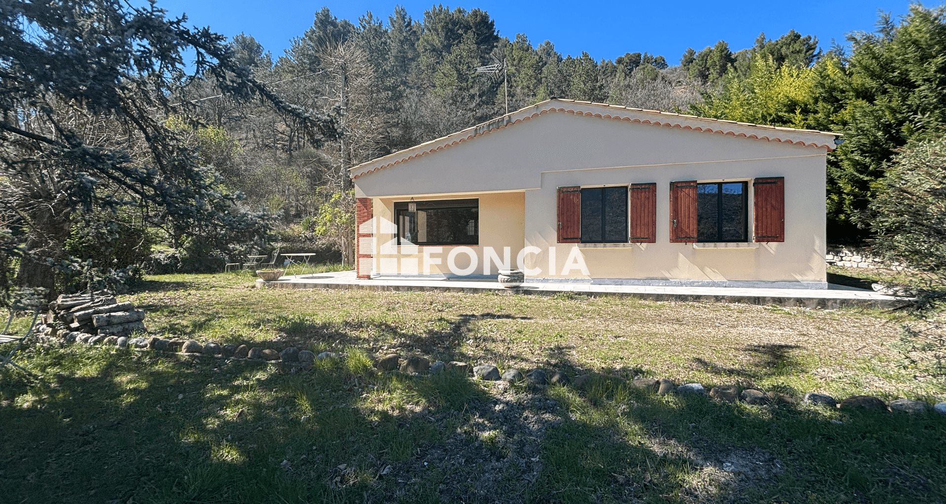 Maison à vendre, 65m², Mézel