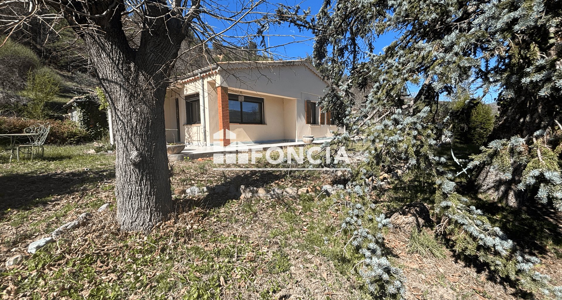 Maison à vendre, 65m², Mézel