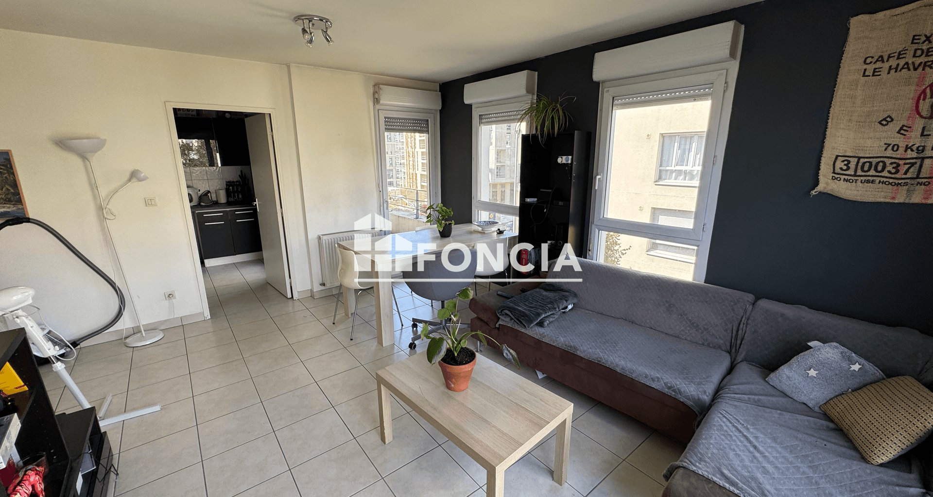 Appartement à louer, 65m², Lyon 8ème