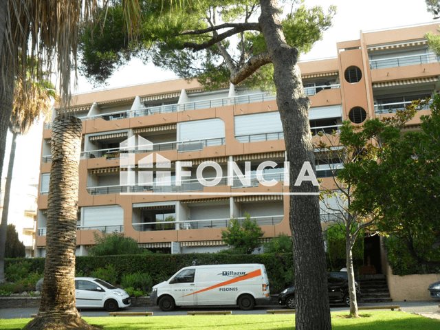 Appartement à louer, 24m², Saint-Raphaël