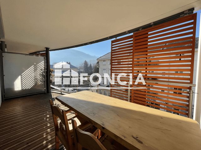 Appartement à louer, 64m², Albertville
