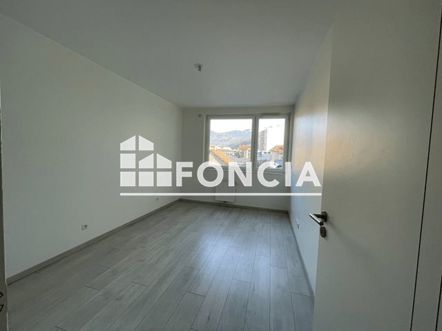 Appartement à louer, 64m², Albertville