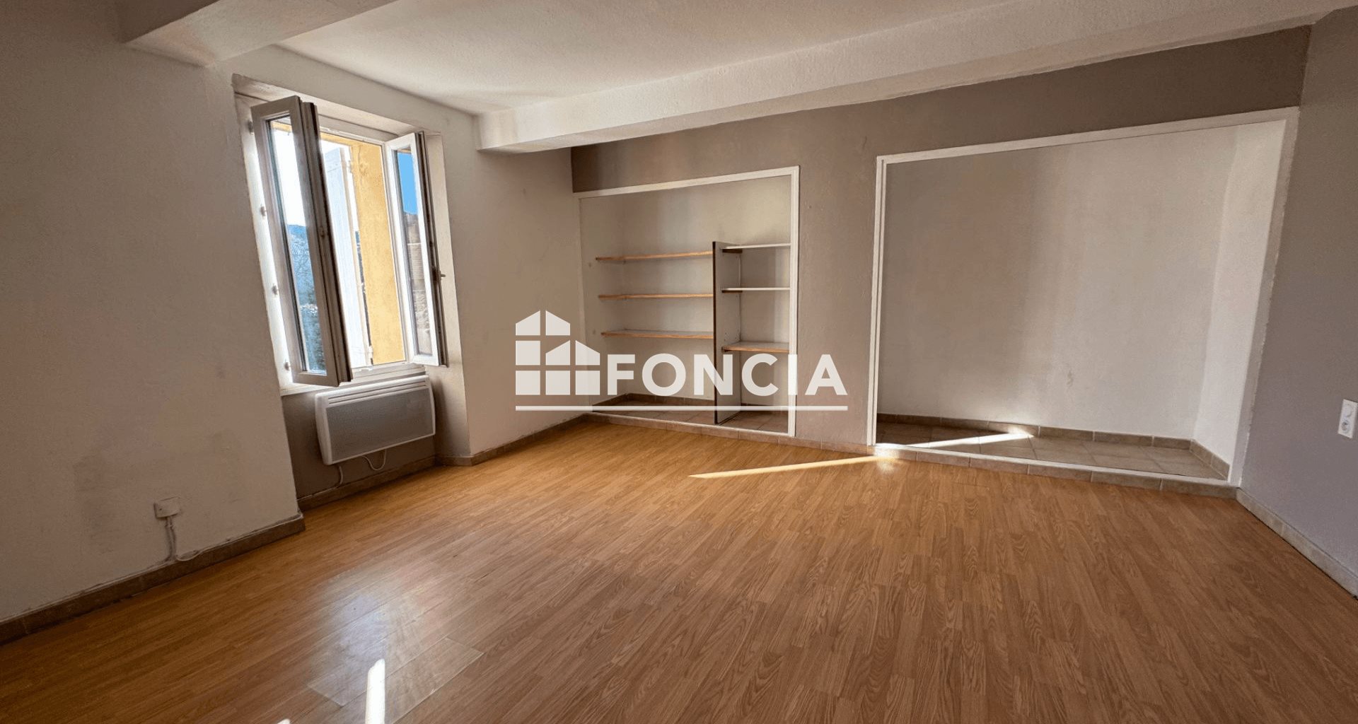 Appartement à louer, 91m², Pernes-les-Fontaines