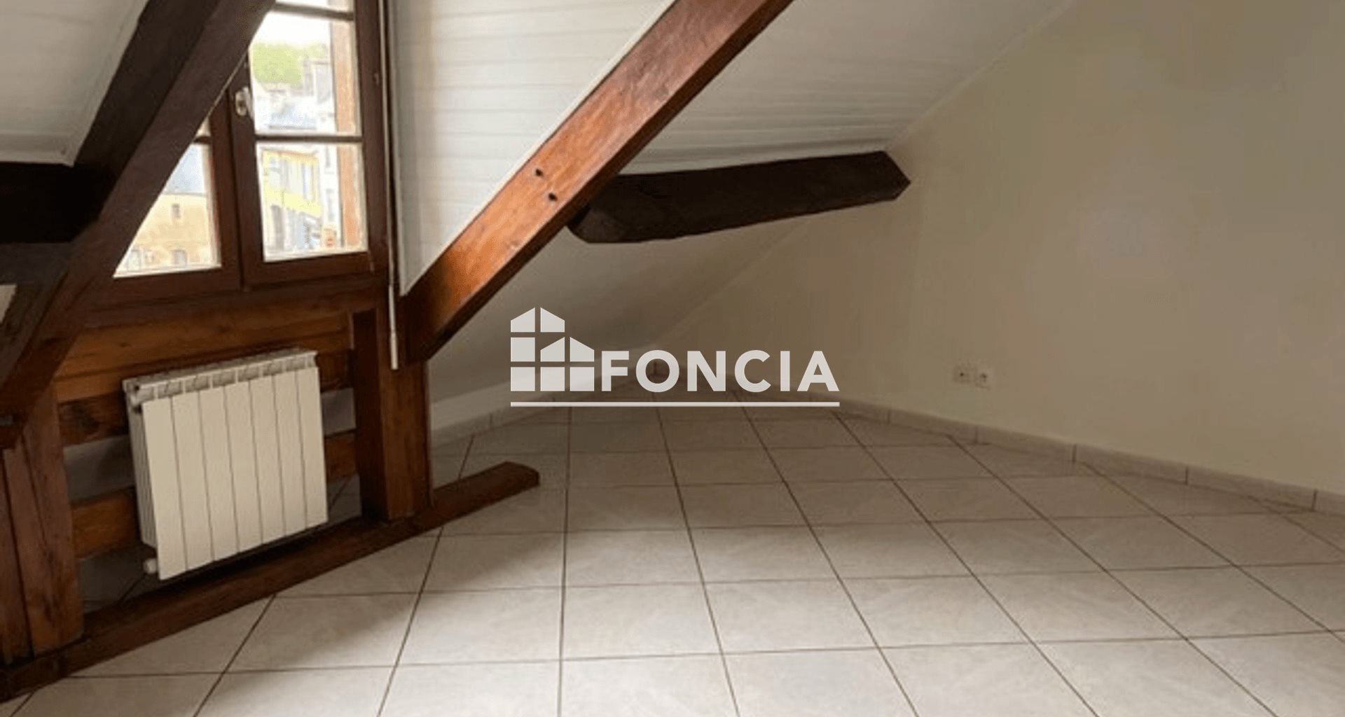 Appartement à louer, 24m², Etampes