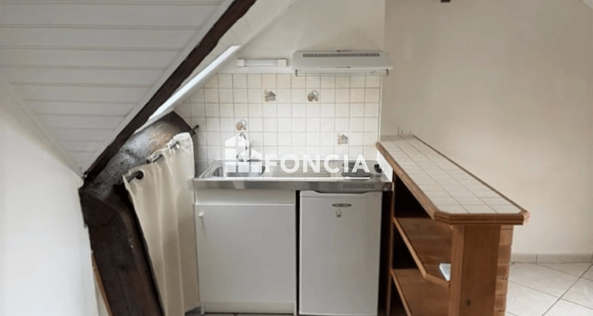 Appartement à louer, 24m², Etampes