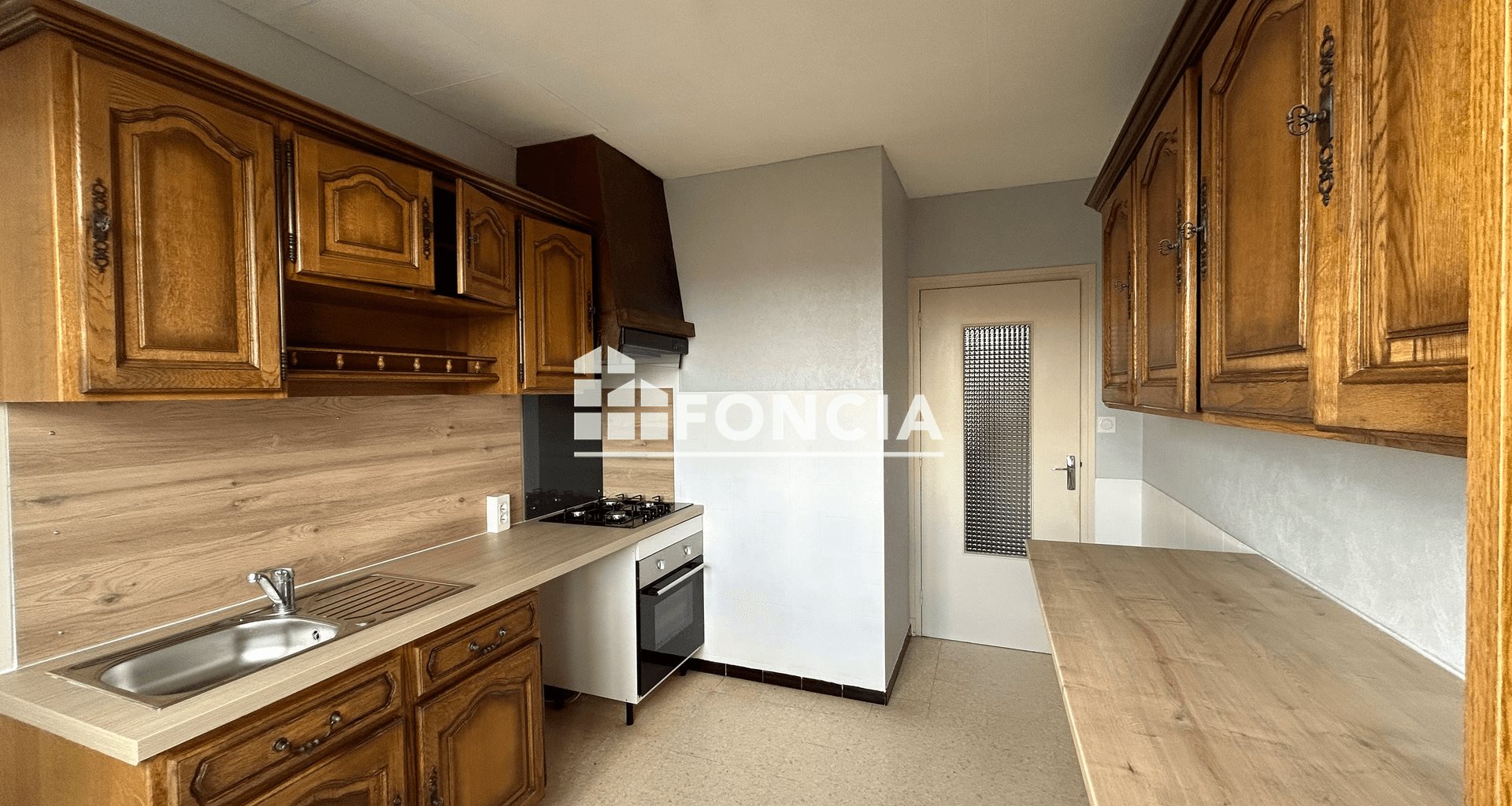 Appartement à louer, 74m², Claix