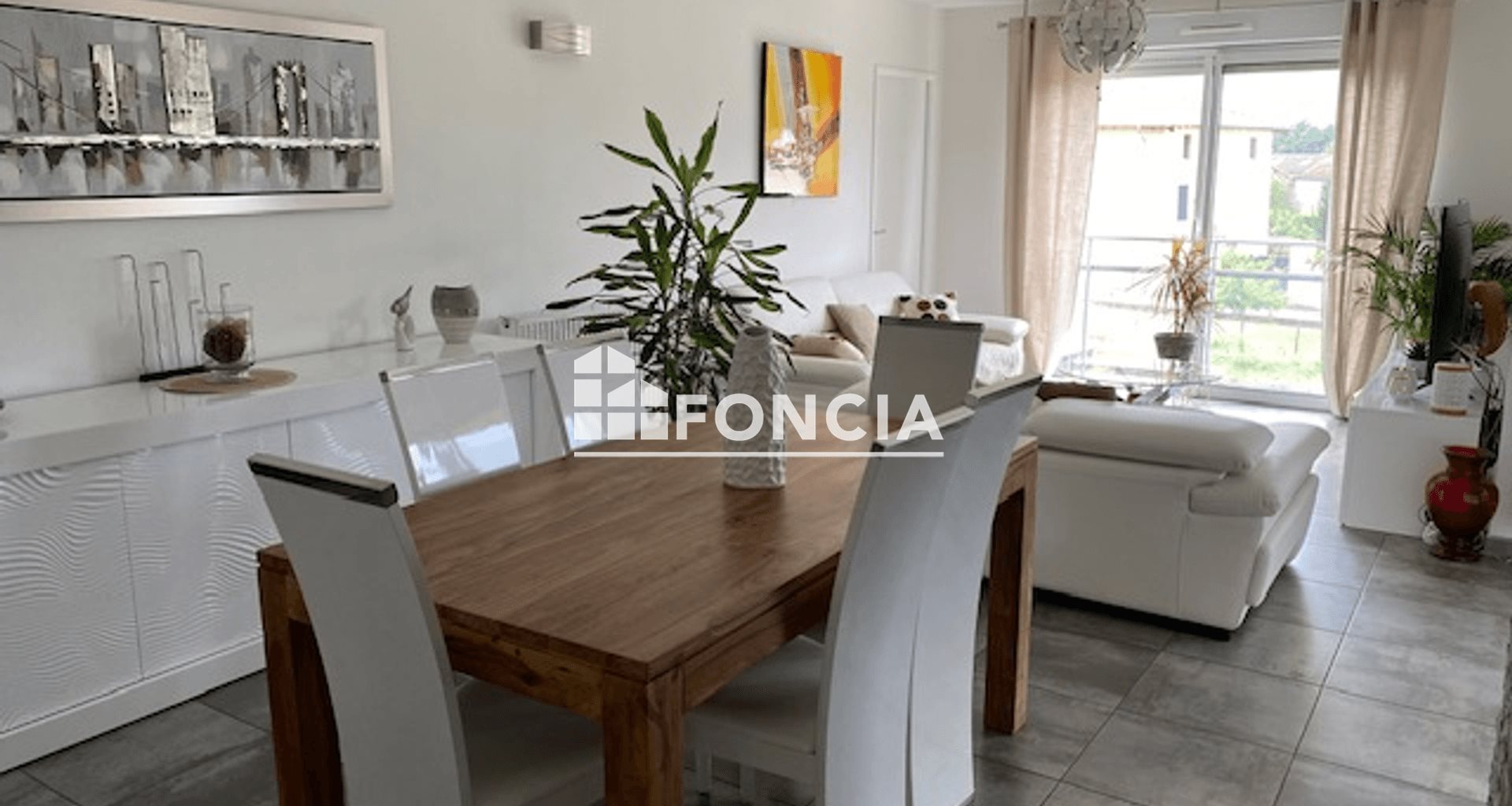Appartement à louer, 70m², Bougé-Chambalud