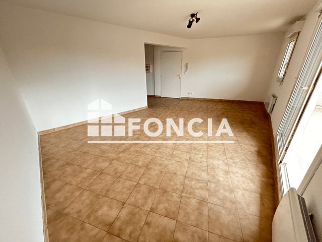 Appartement à louer, 65m², Marsillargues