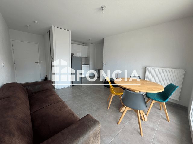 Appartement à louer, 39m², Cluses