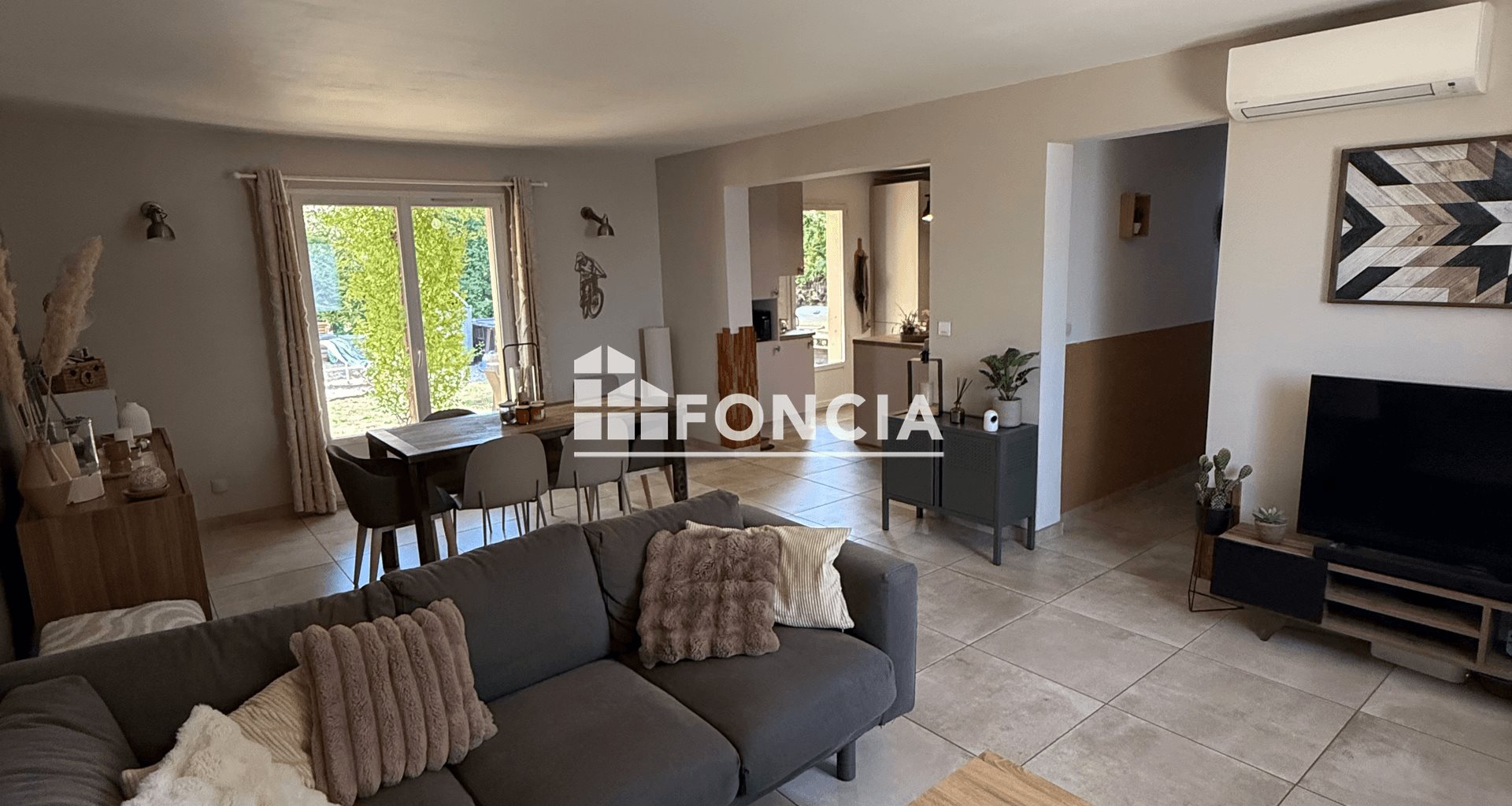 Maison à vendre, 87m², Saint-Victor-la-Coste