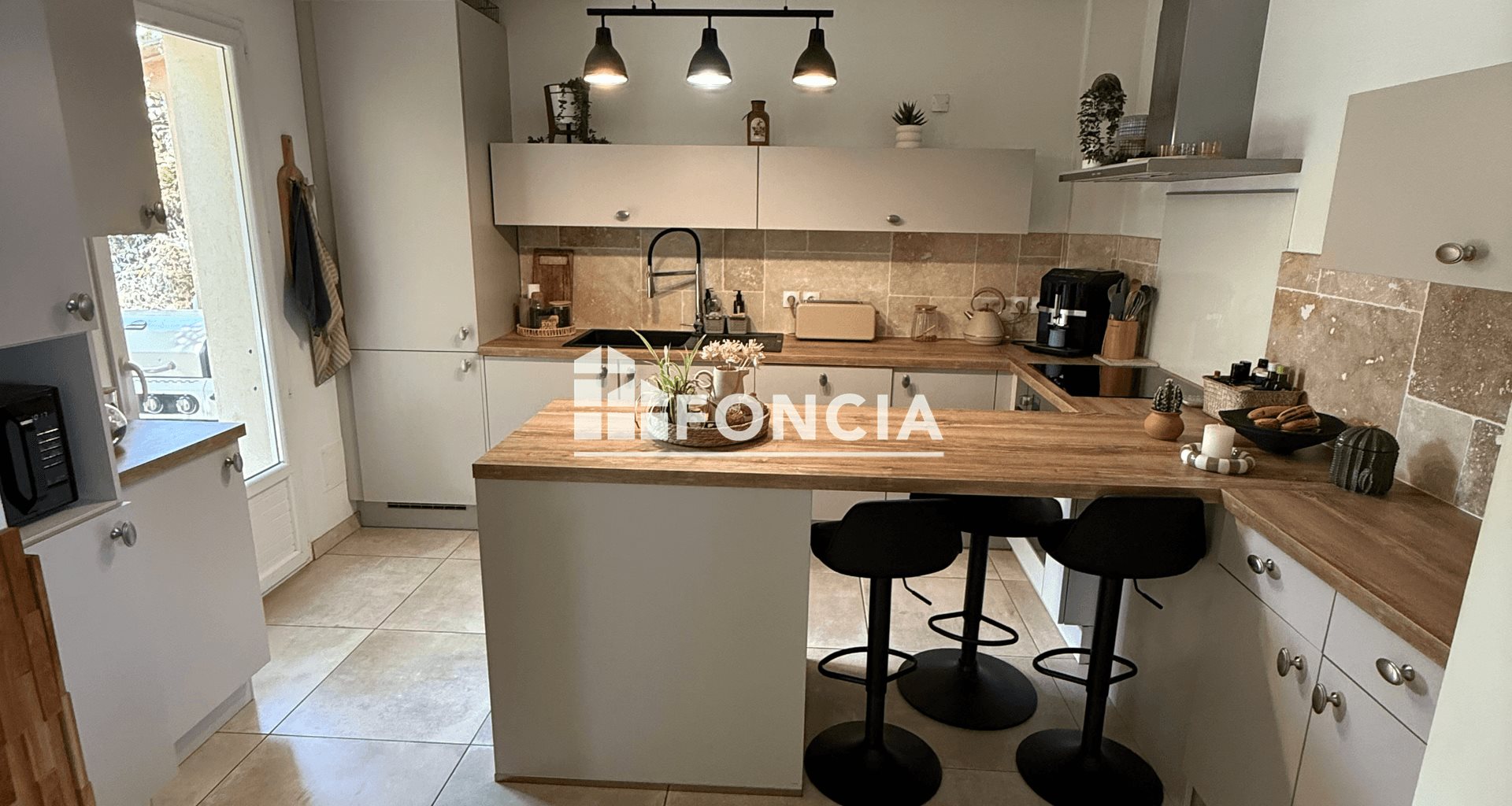 Maison à vendre, 87m², Saint-Victor-la-Coste