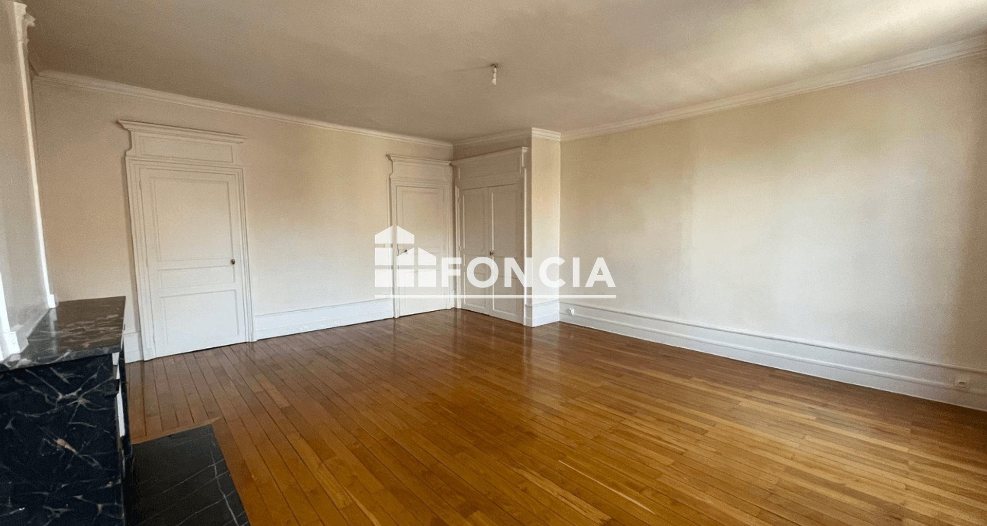 Appartement à louer, 135m², Roanne