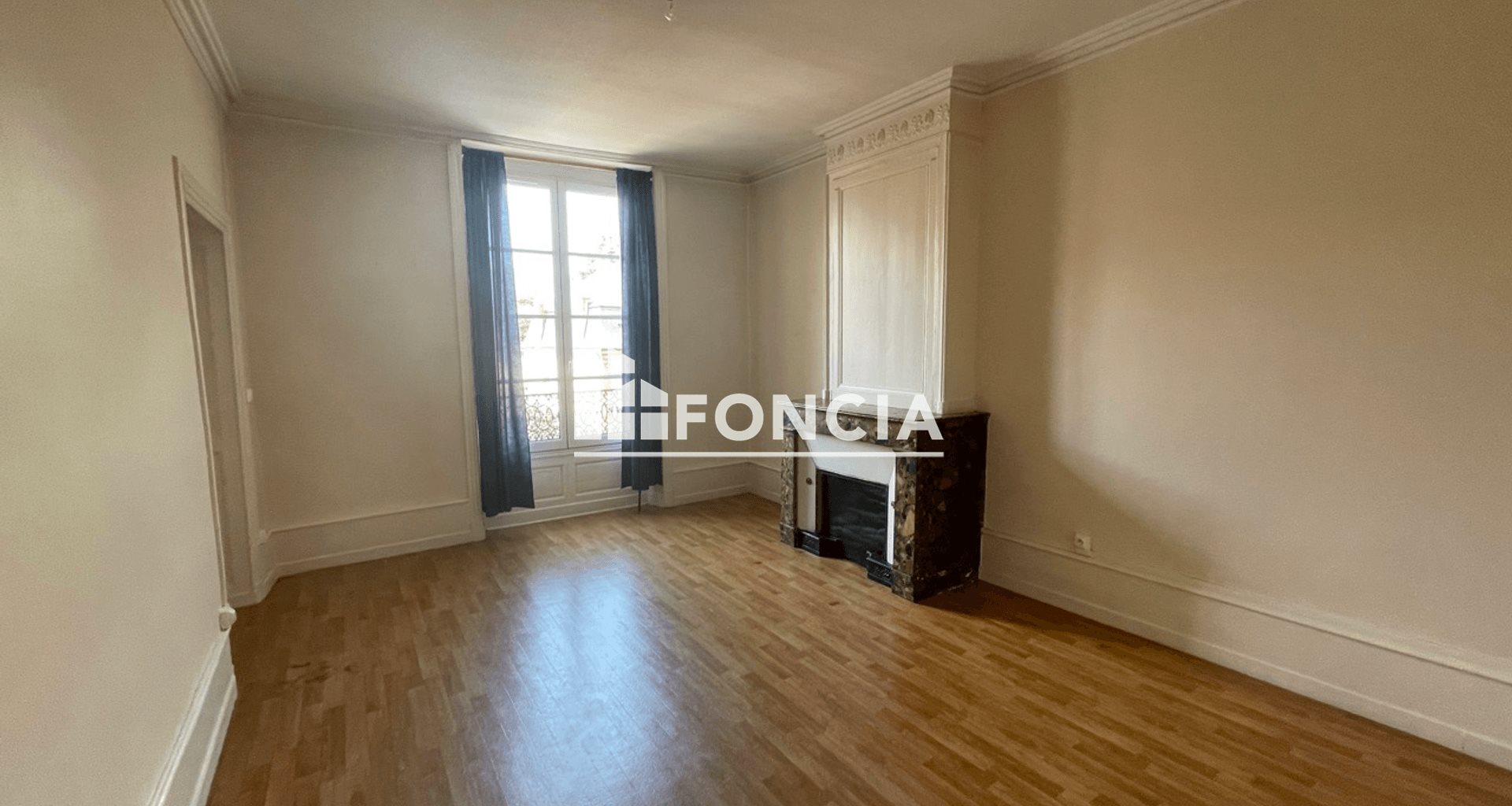 Appartement à louer, 135m², Roanne