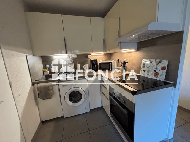 Appartement à louer, 25m², Bormes-les-Mimosas