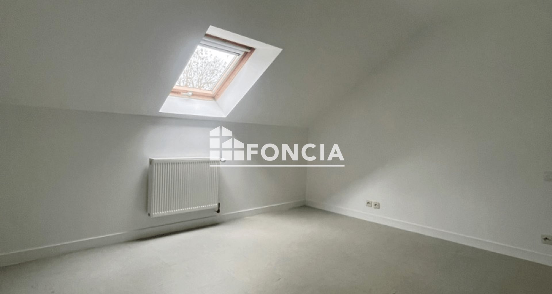 Maison à louer, 130m², Sablé-sur-Sarthe